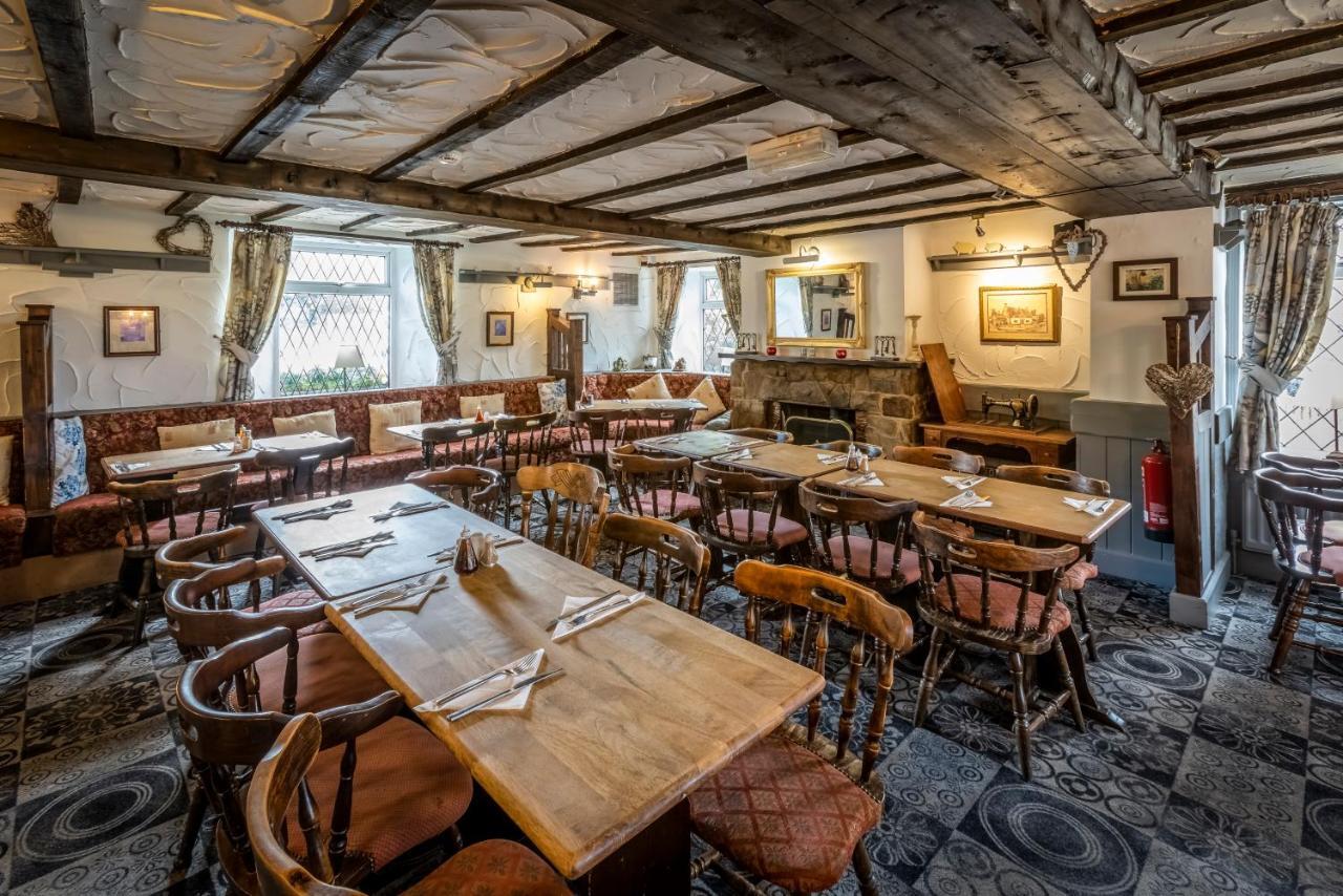 The Cross Keys Apartment *